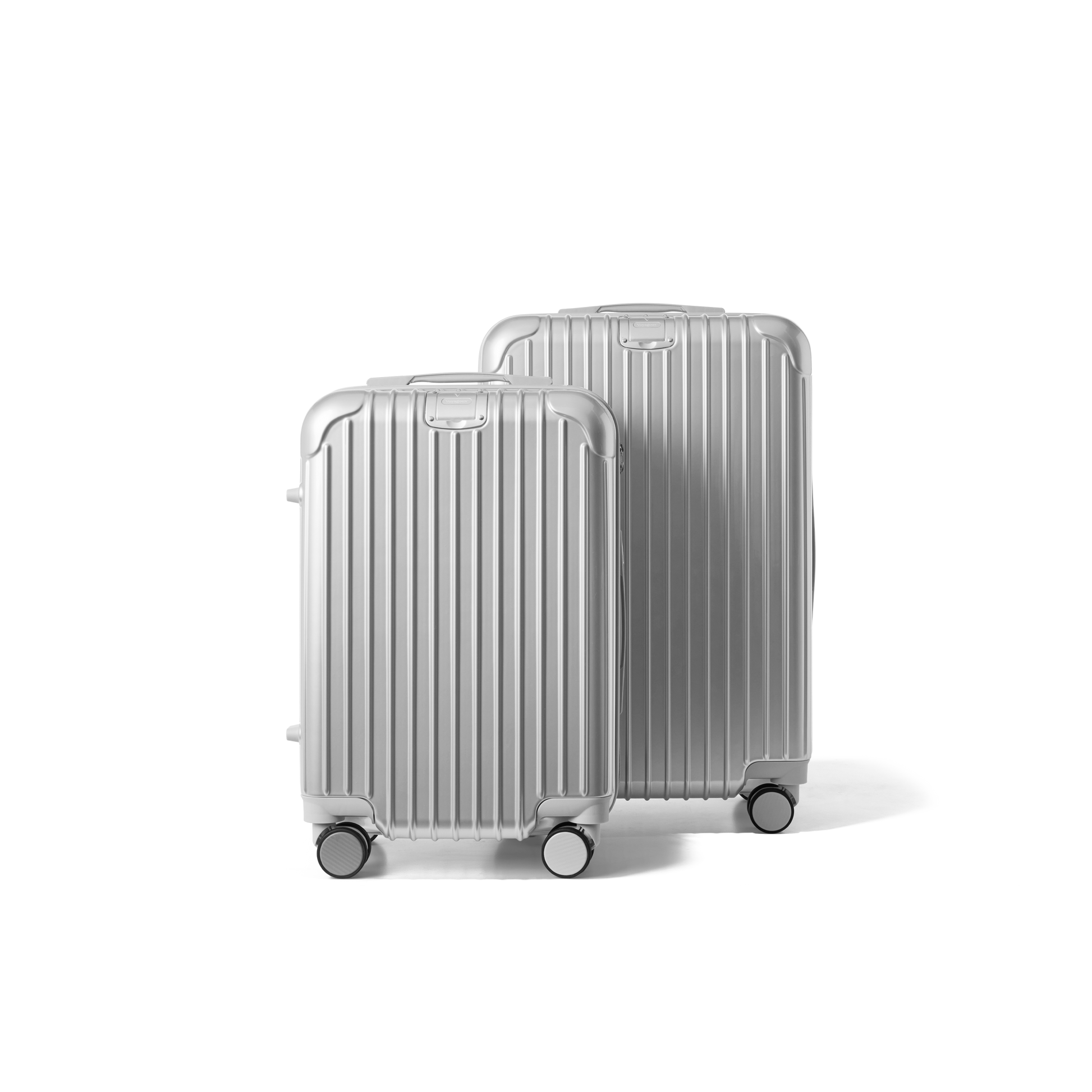 Kofferset 2 delig Zilver S / M Essentials | Voyagoux voorkant